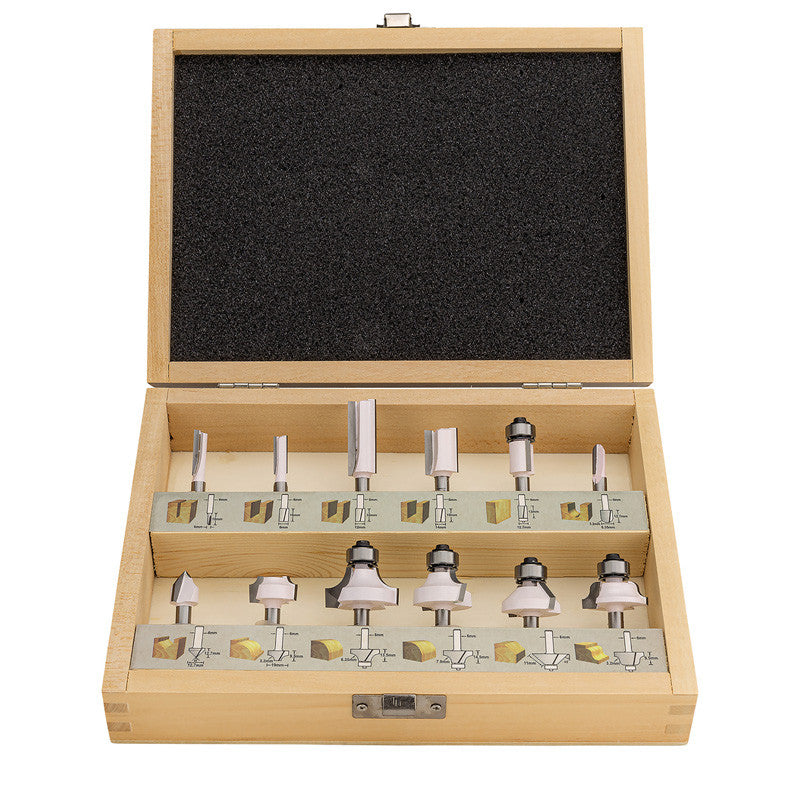 Koffer mit 12 Schaftfräsern mit 6 mm Schaft MAKITA D-57065
