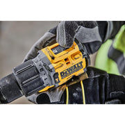 Kompakter Akku-Schlagbohrschrauber 18V DEWALT DCD805P2T-QW mit Koffer und 2 Akkus 5,0 Ah