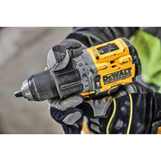 Kompakter Akku-Schlagbohrschrauber 18V DEWALT DCD805P2T-QW mit Koffer und 2 Akkus 5,0 Ah