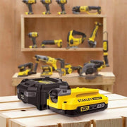 Starter-Kit Ladegerät 1,25 A + 1 Akku 18V 2 Ah - SFMCB10D1-QW STANLEY FATMAX V20