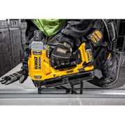 Beton- und Stahlnagler 18V DEWALT DCN890P1-QW Brushless mit einem Koffer und einem Akku 5,0 Ah18V 5Ah Li-Ion