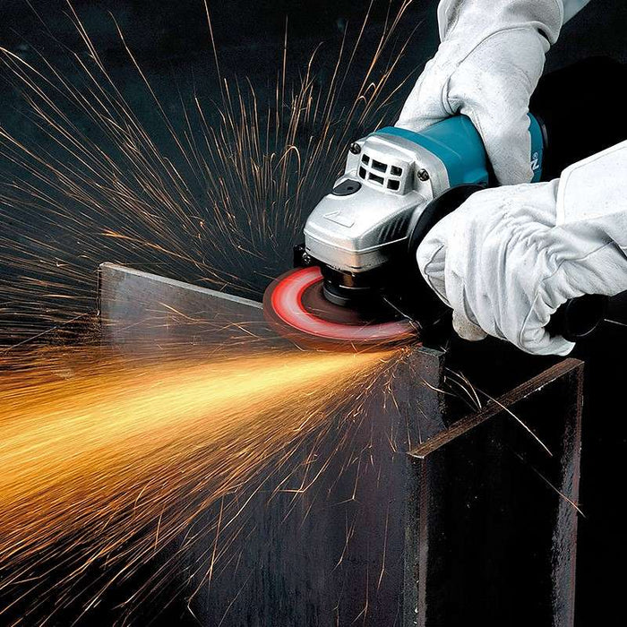Winkelschleifer MAKITA 9558HNRGK3 – 125 mm + 2 Diamantscheiben